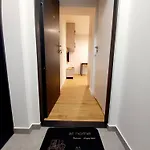 Neoapartments Lotnicza Вроцлав