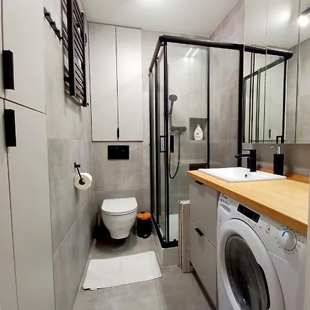 Neoapartments Lotnicza Daire *