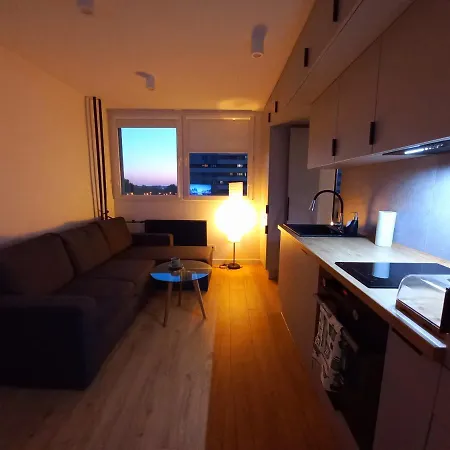 Neoapartments Lotnicza Daire Wroclaw