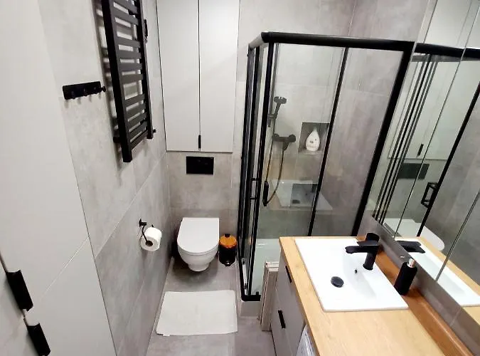 Neoapartments Lotnicza * ורוצלב